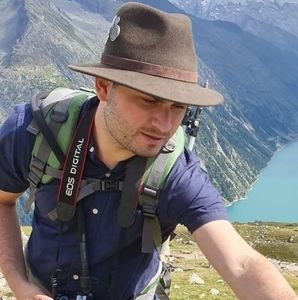 Meet your Posher, Samuel